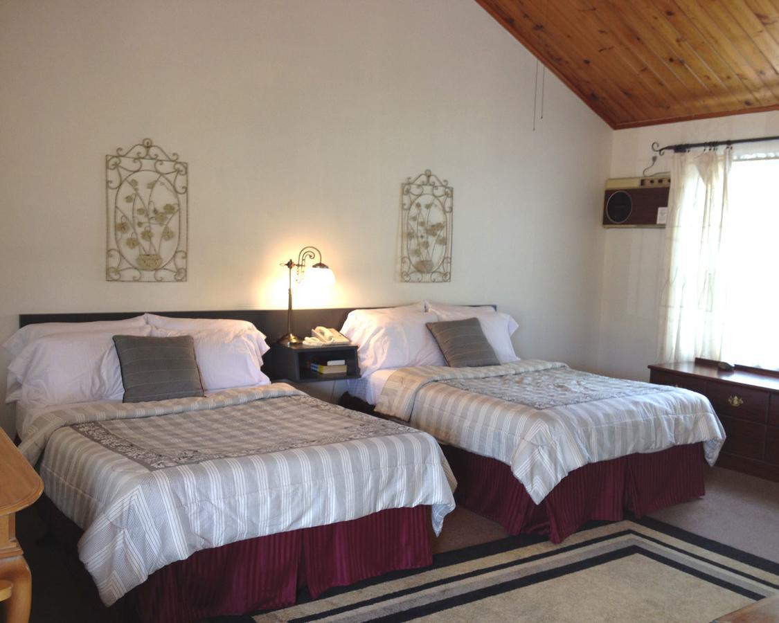 Vinehurst Inn & Suites 哈蒙兹波特 外观 照片