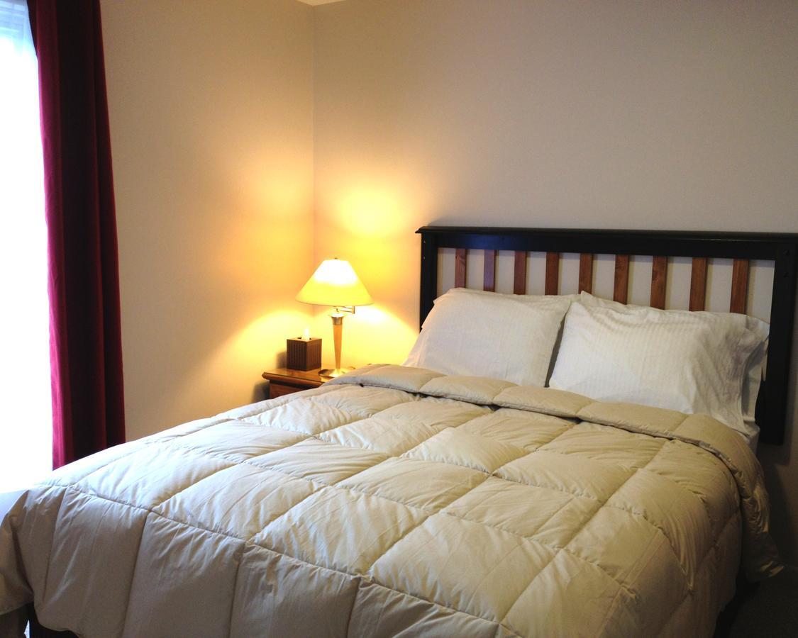 Vinehurst Inn & Suites 哈蒙兹波特 外观 照片