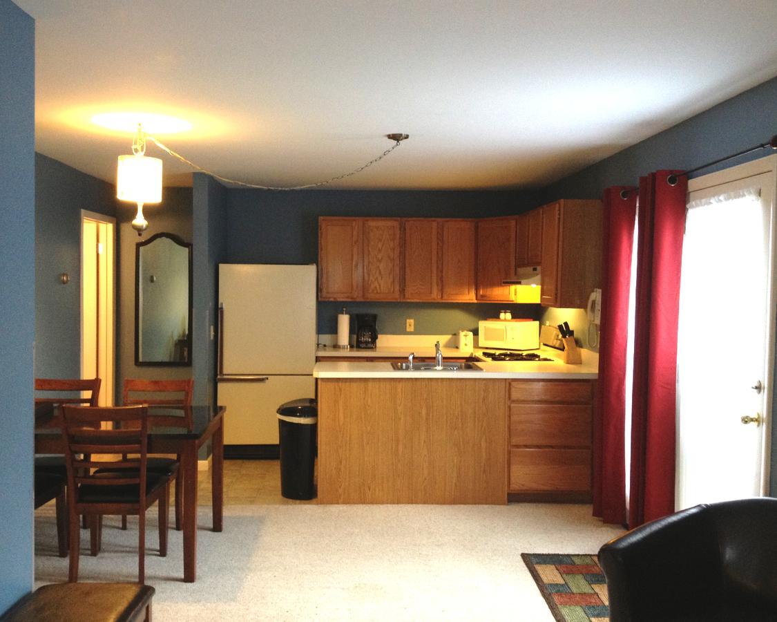 Vinehurst Inn & Suites 哈蒙兹波特 外观 照片